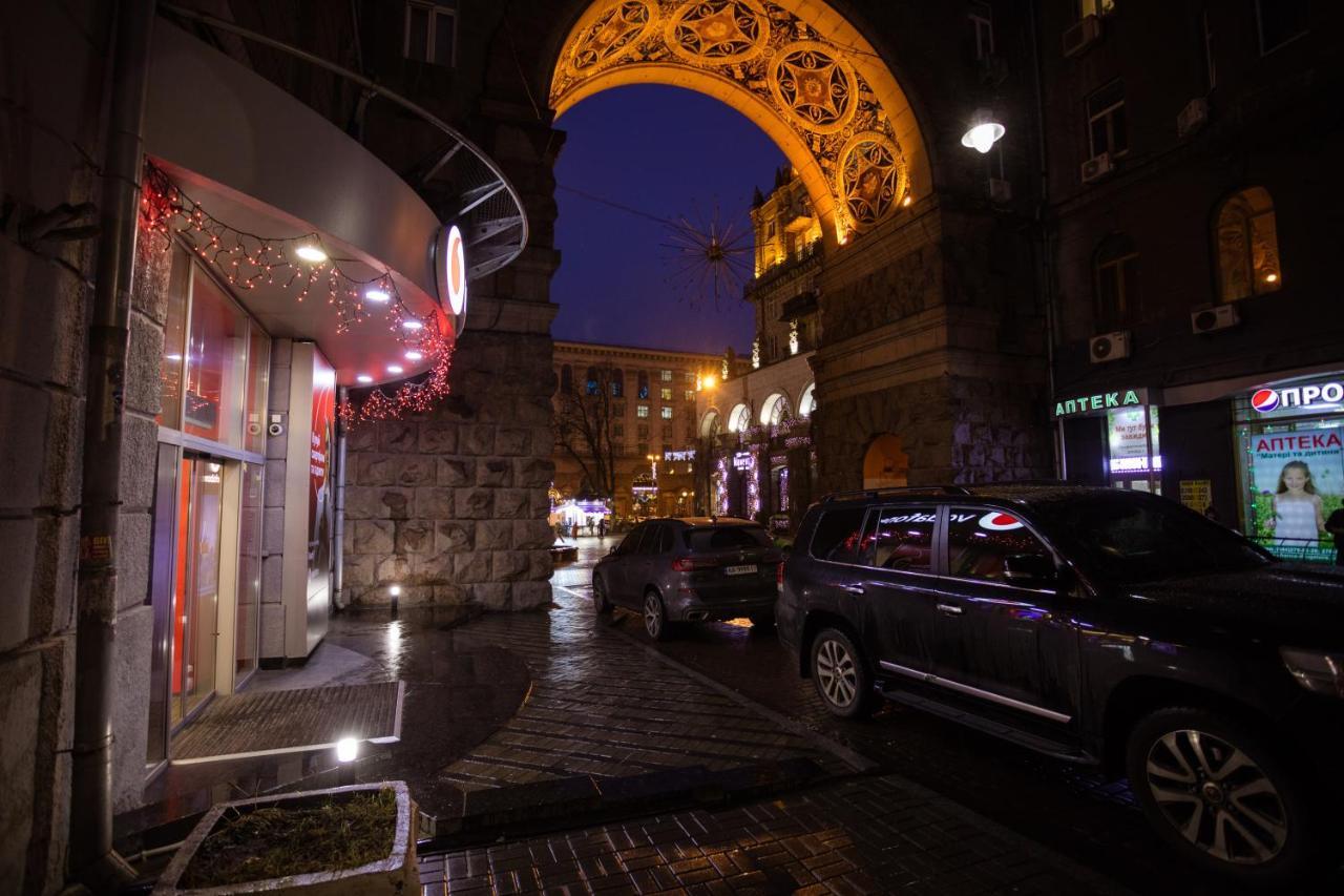Khreshchatyk Apart Hotel Passage Kiev Esterno foto
